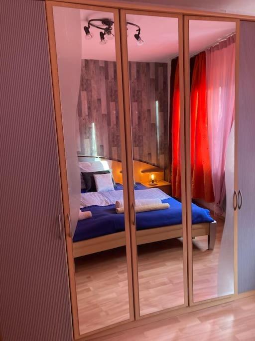 Toll Apartment Am Rhein Netflix Internet 1000 Mbits, Free Parking Duisburg Exterior photo